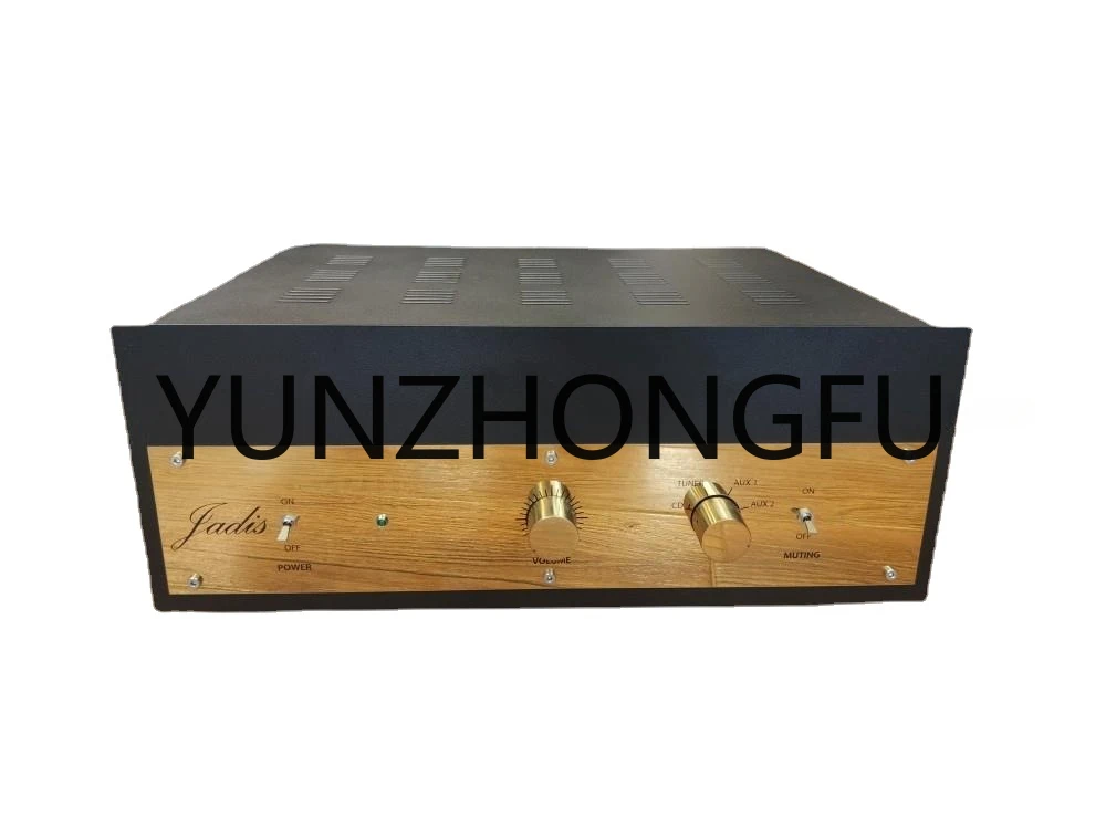 

Предусилитель с кнопками, 430x160x330 мм