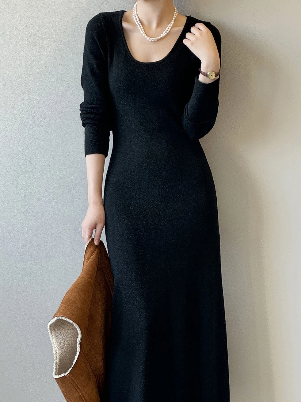 Трикотажное платье женское весенне-осеннее с французским рукавом длинными