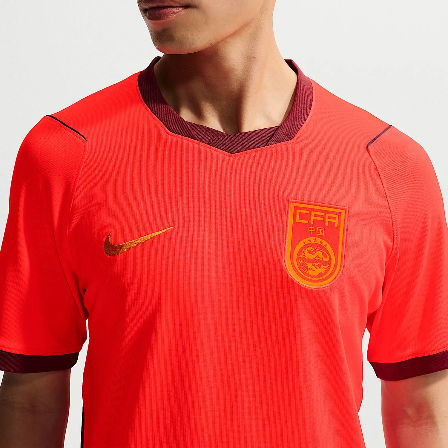 Фото Оригинальная футбольная футболка Nike Stadium China 2026, домашняя версия для болельщиков, артикул IB5282-635 №4
