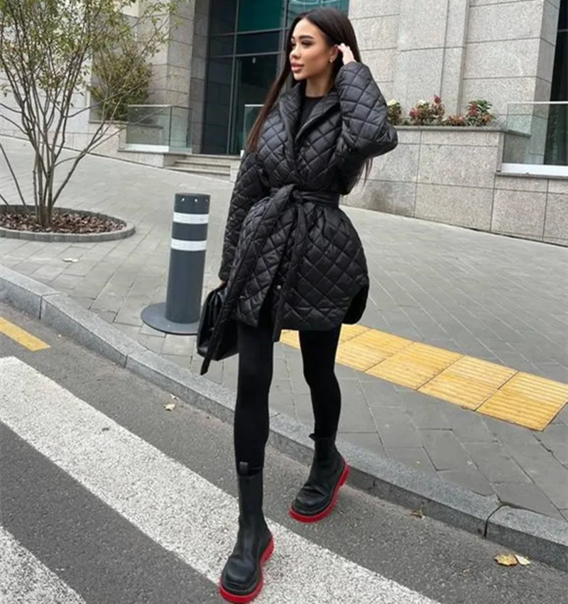 2022 Fashion Autumn and Winter Coat Slim Fitting Bandage Lapel Long Sleeve Plaid Long Personalized Cotton Coat Women's Top