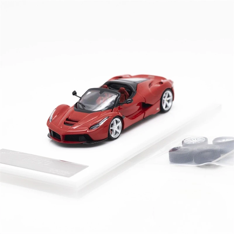 Фото Street Buster 1:64 Laferrari (F150) Limited9991 Модели автомобилей из литого металла Подарки №5