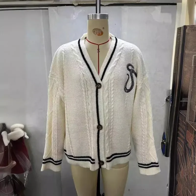 Модный повседневный винтажный кардиган с вышивкой и v-образным вырезом