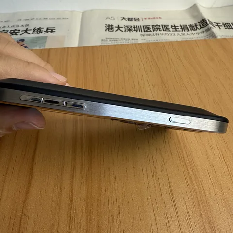 Blackberry Bold Touch 9900 3G мобильный телефон QWERTY клавиатура 2,8 ''TFT-экран Wi-Fi 5MP 8 ГБ ПЗУ мобильный телефон