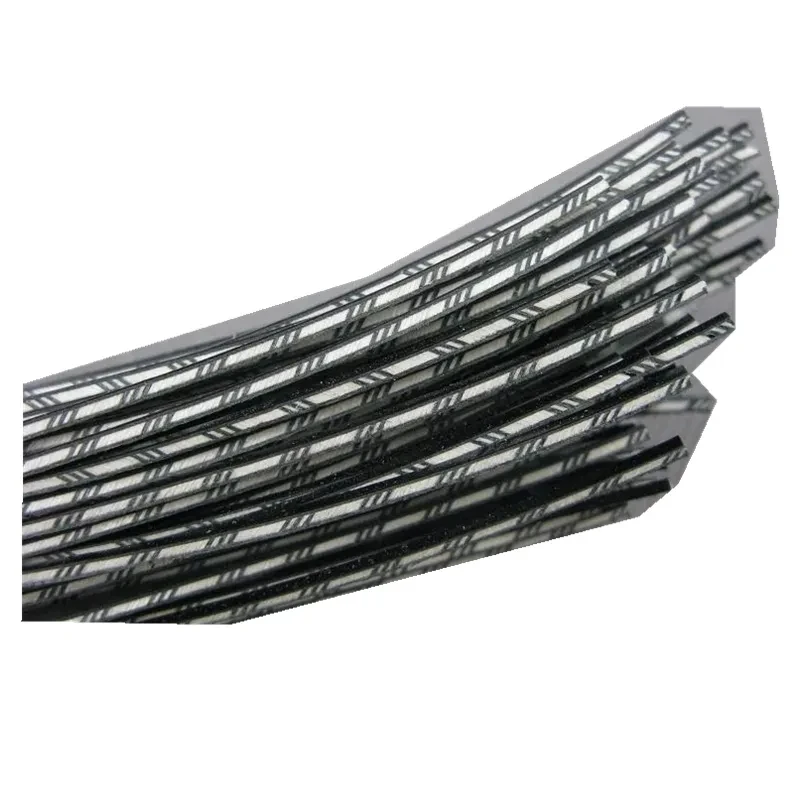 

40 полосок гитары luthier с фигурным внешним креплением, размеры 2 мм x 1 мм толщиной и 880 мм длиной