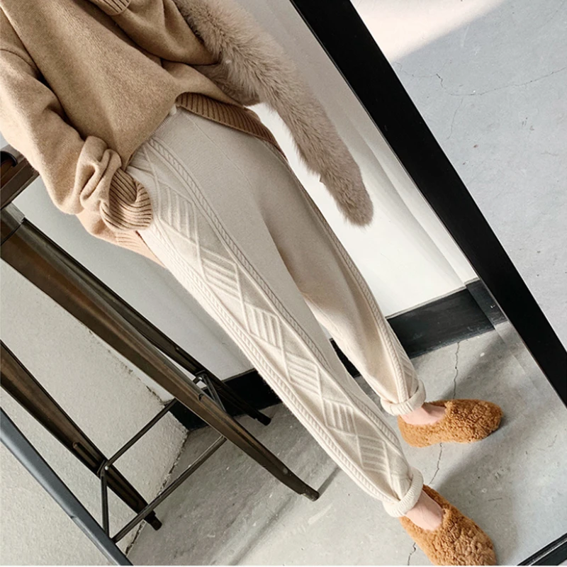 

Warm Female Sweater Trousers Winter Thicken Women Harem Pants Casual Drawstring Twisted Knitted Pants Femme Chic Pantalones 66AP