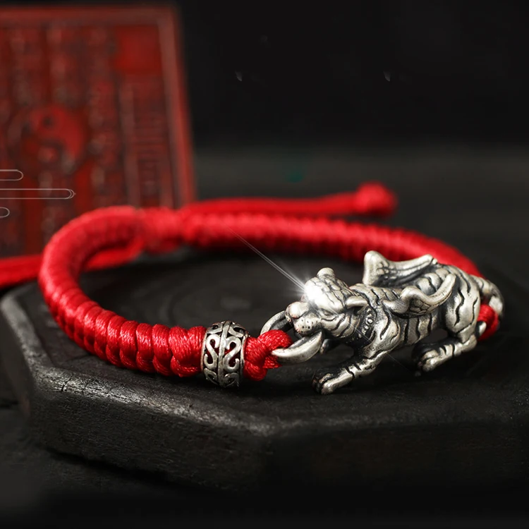 

XiYuan Silver Color Bite Money Tiger Men's Weaving Rope Trend Men's Personality Bracelet Zodiac Tiger Birth Year Red Rope