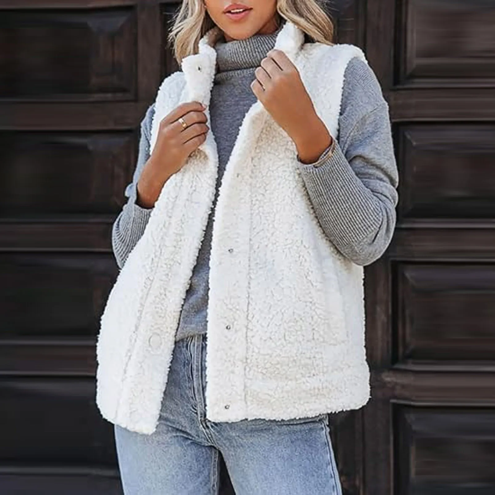 

Women'S Winter Casual Solid Fuzzy Fleece Jacket Fall Warm Snap Front Sleeveless Cardigan Outerwear Vest With Pockets Y2k