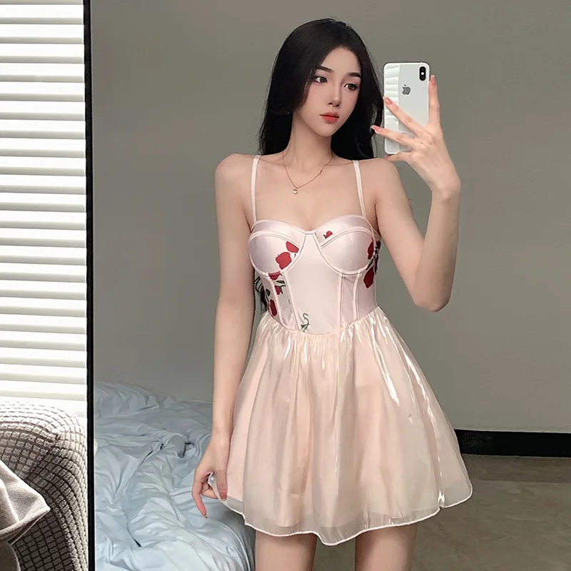 

Swimsuit Woman Outlet Bathing Suit Women One Piece Female High Waist Bath Exits Outfits New Snow Spins Veil Type Restoring