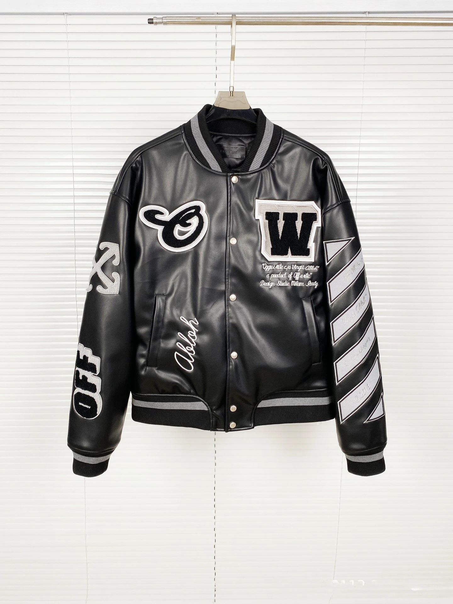 

OFF 2024 Early Autumn New OW Heavy Industry Embroidery Collated Leather Down Jacket Baseball Jacket White