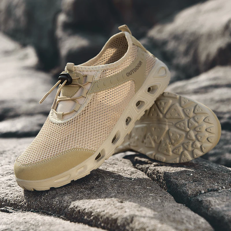 Summer Men Water Shoes Flat Mesh Wading Shoes Outdoor Breathable Barefoot Sneakers Plus Size 39~47