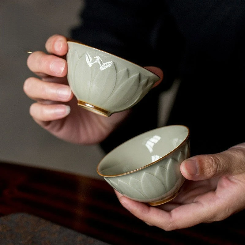 

Honey Glaze Lotus Petal Teacup Ceramic Master Cup Chinese Style Personal Tea Cup Retro Style Kung Fu Tea Set Tea Cup