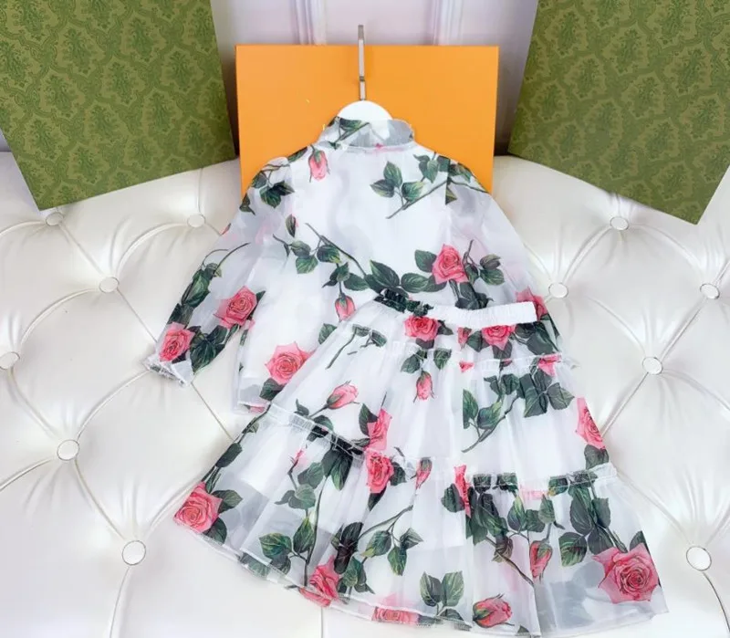 

2022 новый костюм с принтом юбка для девочек