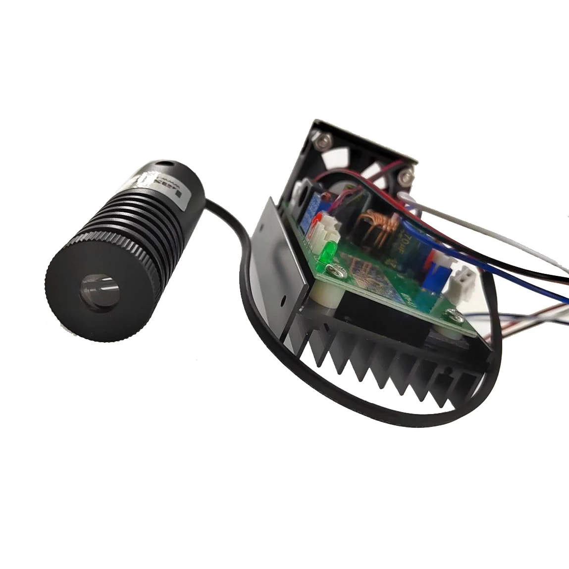 

Модуль лазера, 940 нм, 700 мвт, ик, TTL линза, Powell, фокусируемый на 110 °