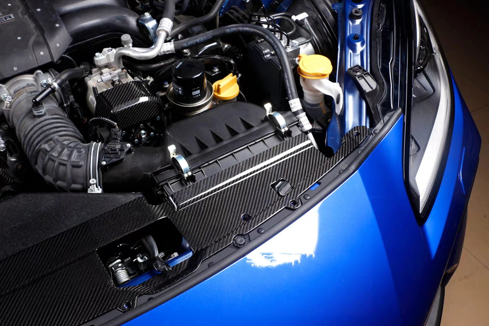 Крышка двигателя автомобиля пластина радиатора для Toyota GR86 Subaru BRZ 2022-2025