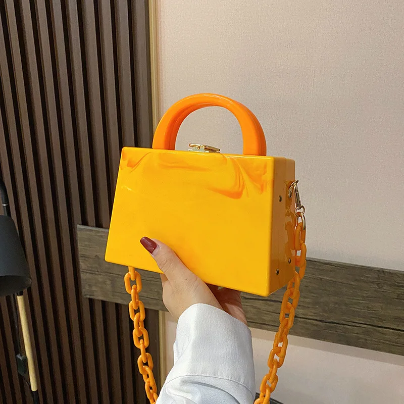 

Acrylic Chain Buckle Women Party Clutch Evening Bag And Purse Fashion Small Crossbody Bag Handbag Shoulder Bag Designer Pouch
