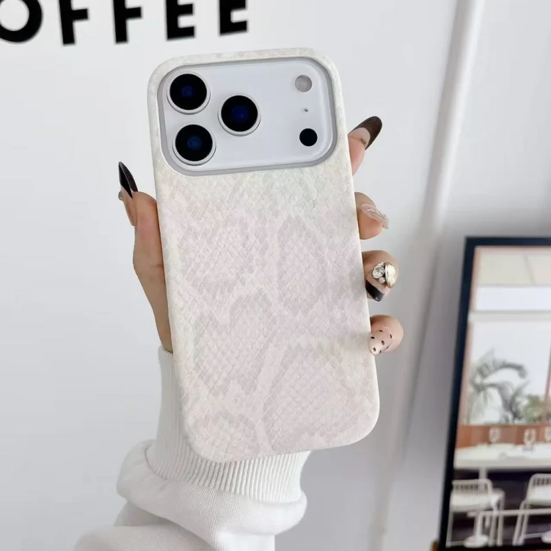 Фото Чехол для телефона из искусственной кожи с принтом под кожу питона и узором 