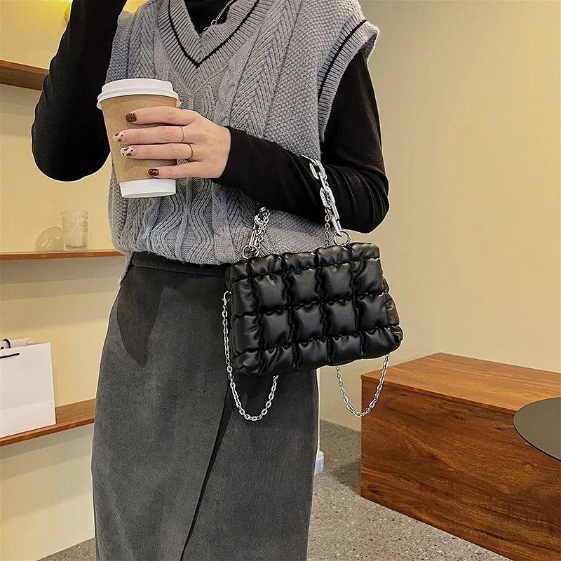 

Niche Bag One Shoulder Women's Bar 2022 Winter New Trendy All-match Messenger Bag Texture Fashion Chain Shoulder Bag