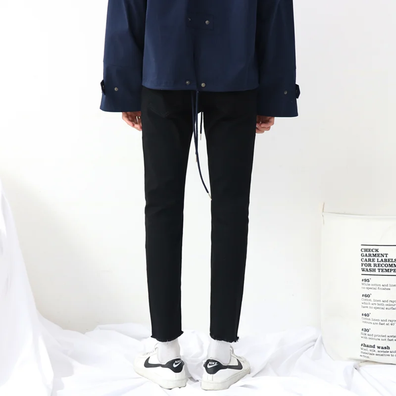Streetwear Men Design Feels Black Ripped Jeans  2022 Autumn New Self-cultivation Pencil Pants Temperament Cropped Pants Female