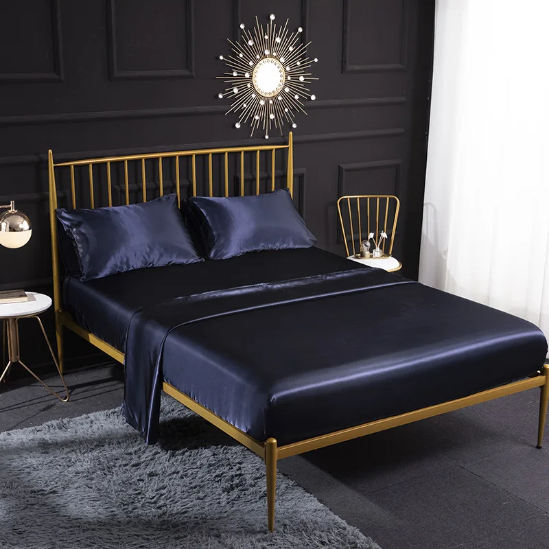 

Home Ice Silk Bed Sheet Silk Satin Ding Cloth Pillow Case Imitation Silk Four Piece Fitted Sheet Black and White Bedding Set