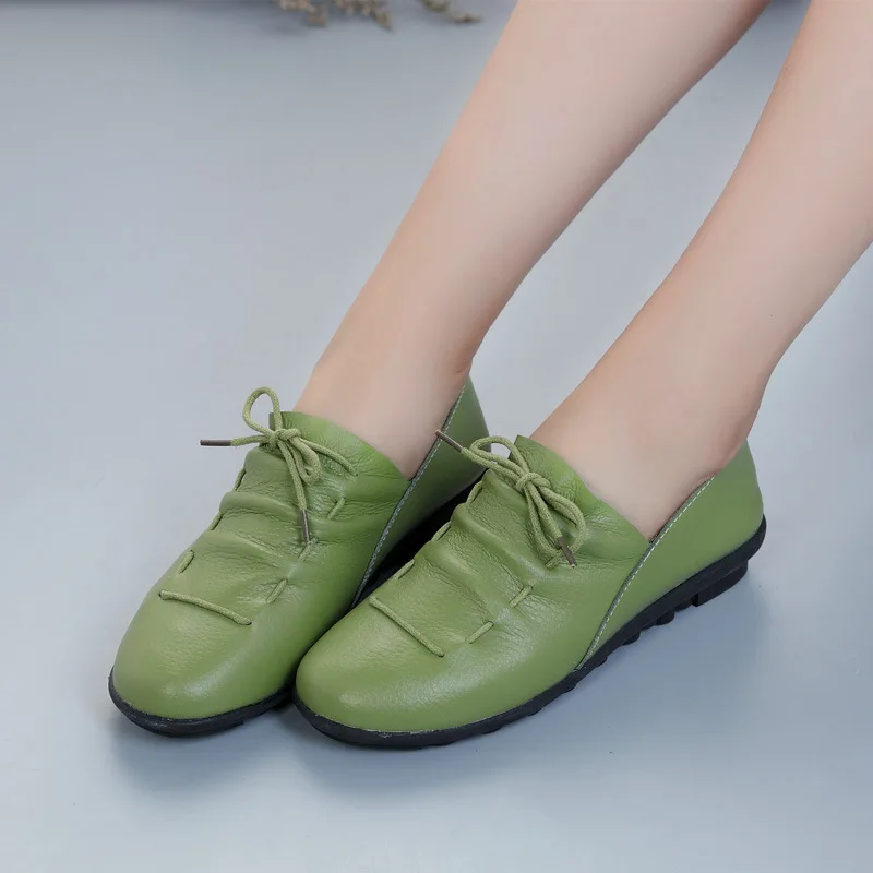 

Лоферы женские из мягкой натуральной кожи, повседневная обувь на плоской подошве, Мокасины, топ-сайдеры, на липучке, большие размеры 35-41