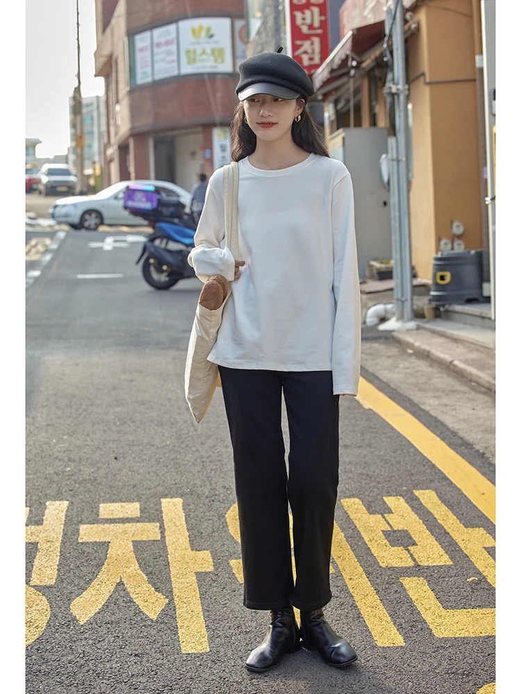 Белая хлопковая рубашка с круглым вырезом и длинными рукавами женская осенняя