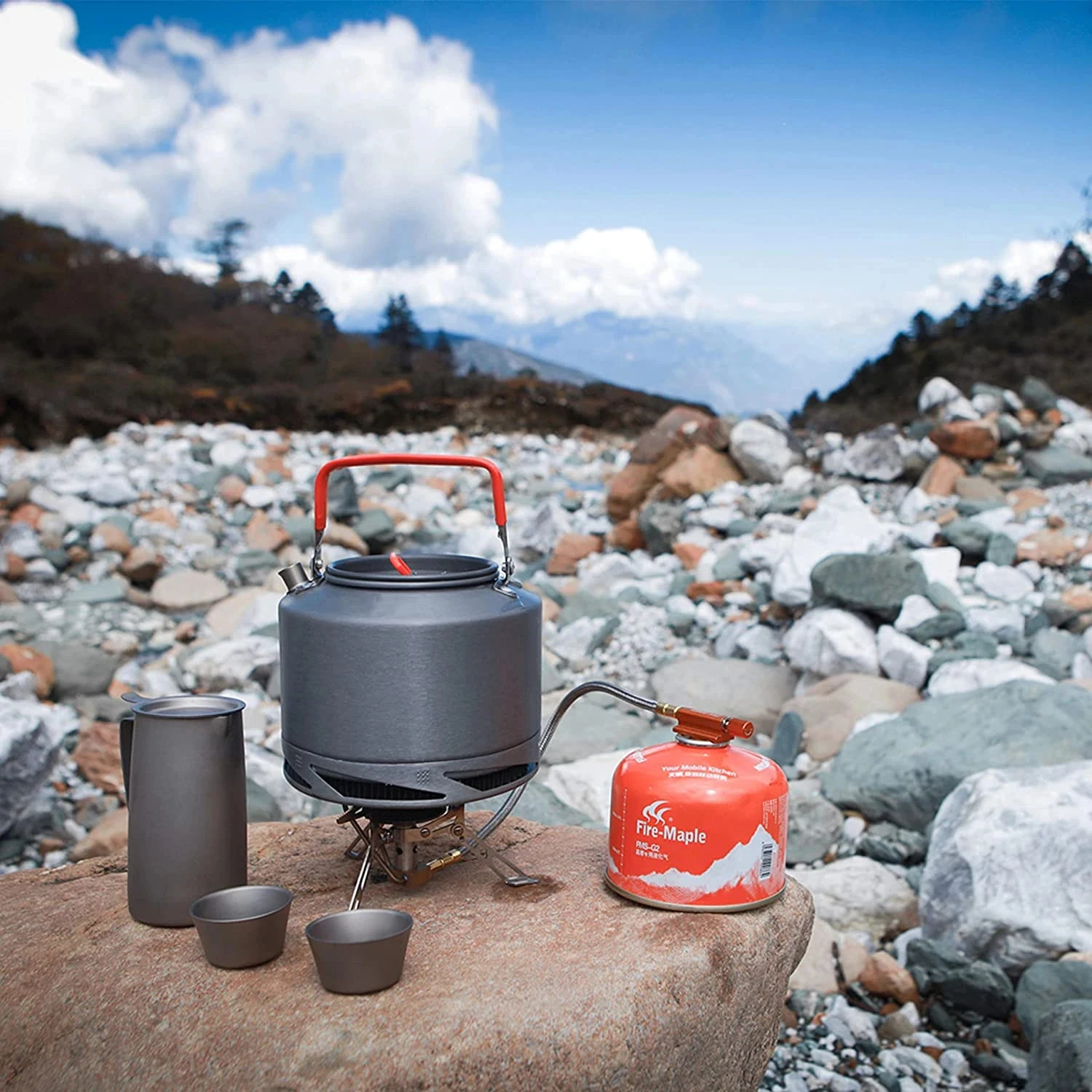 

Hiking Teapot Outdoor Camping Cookware Heat Exchanger Pinic Kettle Tea Coffee Pot 1.3L With Filter