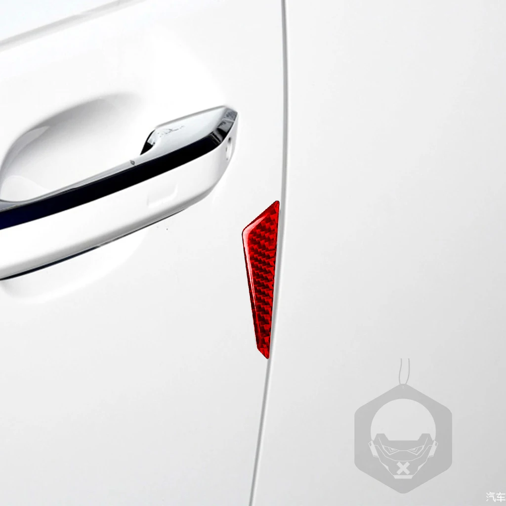 Фото Для CADILLAC SRX 2010-2012: Комплект защиты дверей от ударов, красный, из настоящего мягкого карбона, аксессуары для интерьера автомобиля, декоративные наклейки №3
