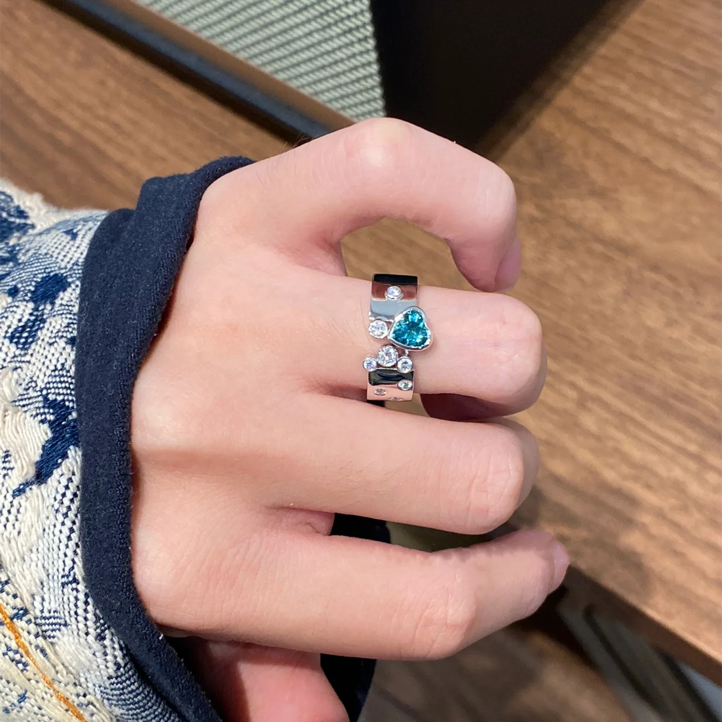 thumb
