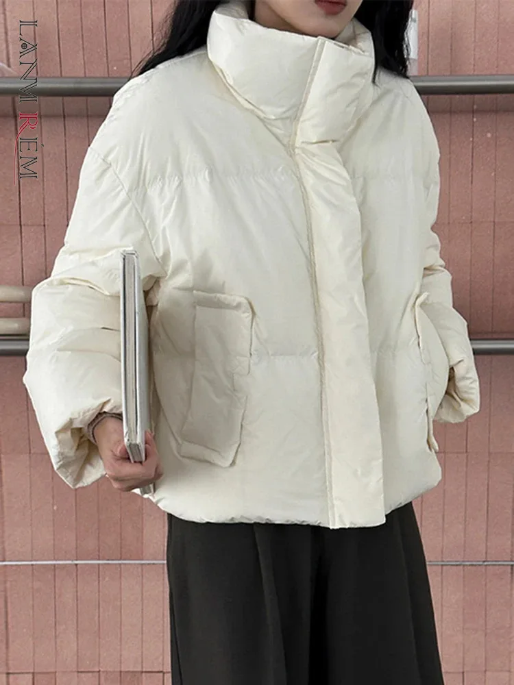 

[LANMREM] Fashion Thick Warm Cotton Coats For Women 2023 Winter New Stand Neck Single Breasted Office Lady Jackets 26D6879