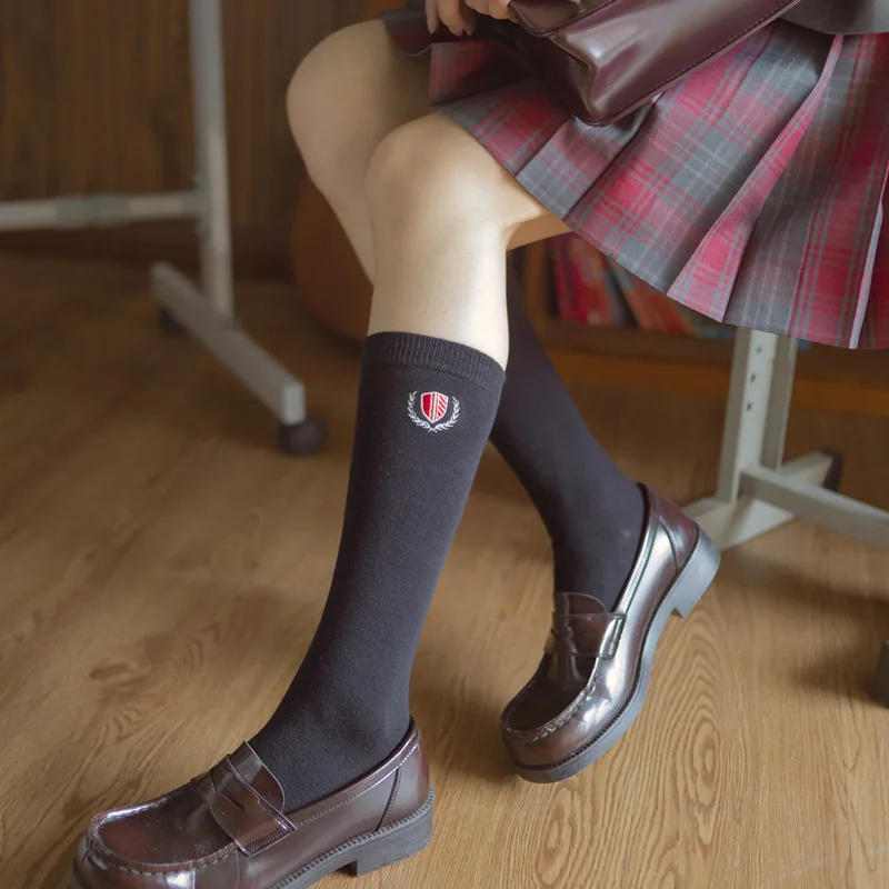 Симпатичные женские хлопковые носки до середины икры с изображением кошачьих