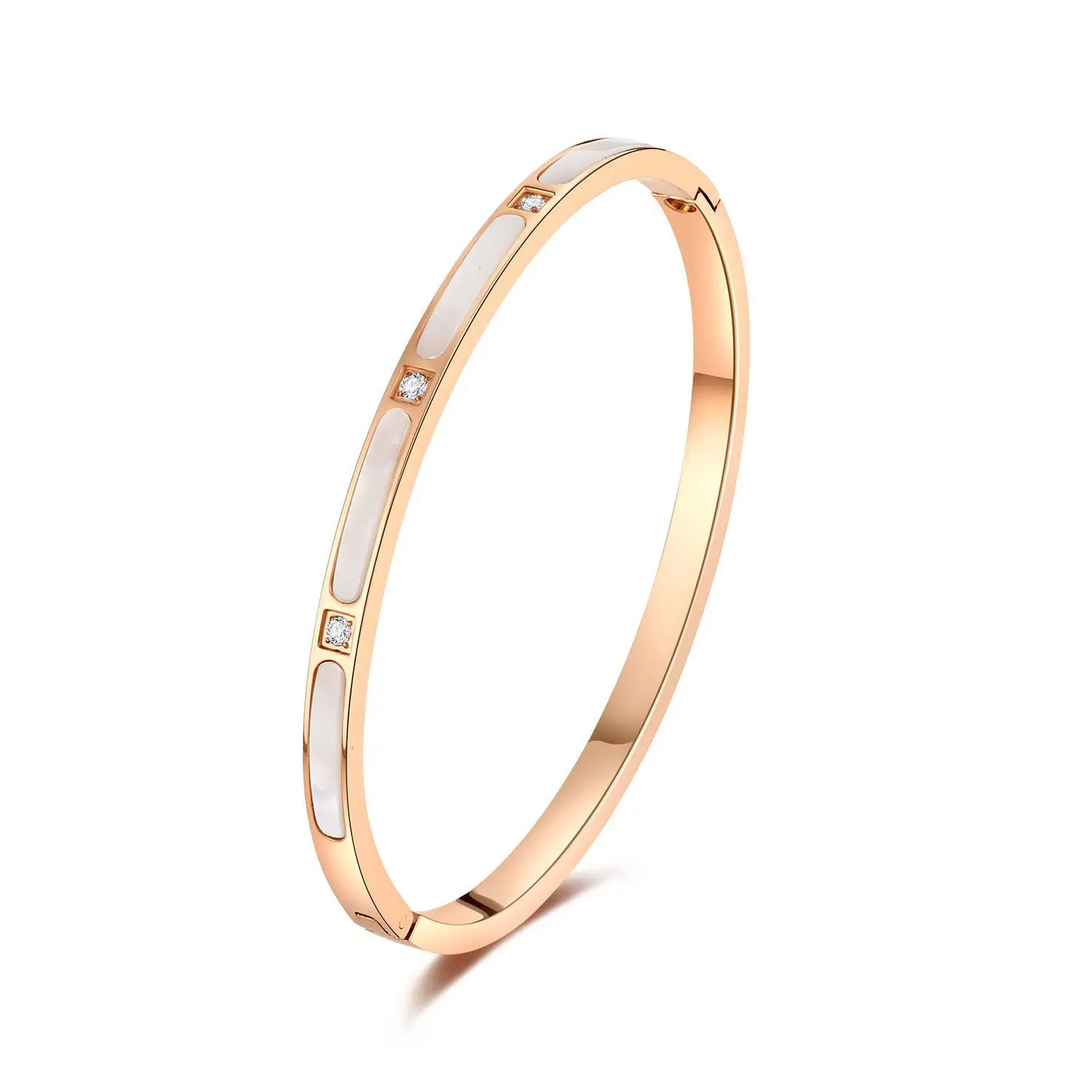 

Fashionable Titanium Steel Bracelet for Women Shell Bracelet