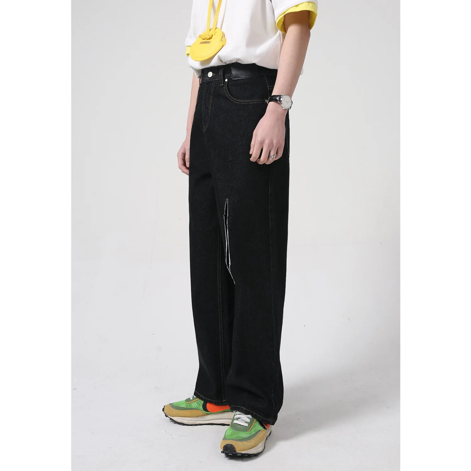 Four Seasons Trousers Korean Version Straight Cut Hole Design Sense Ins Jeans Men's Popular Streetwear Ins Hot Sale Men Clothing