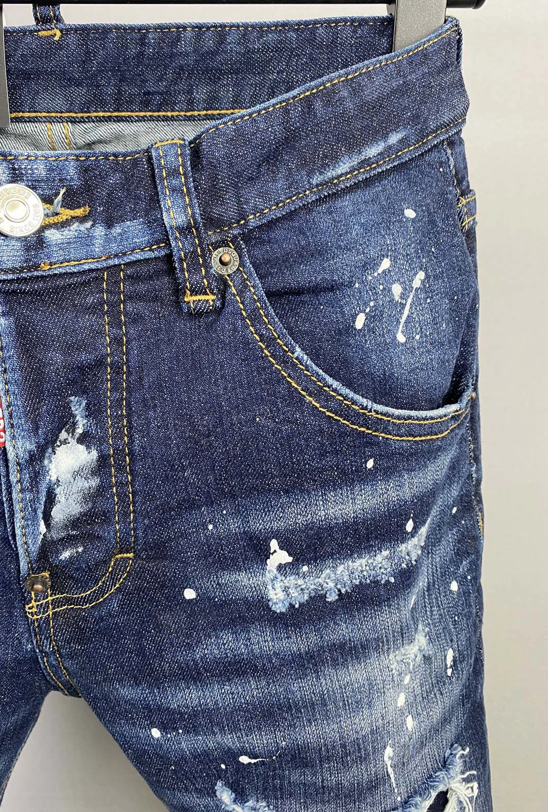 2023 Summer New D2 Denim Shorts Men's Hole Patch Letter Speckle Print Slim Fit Five-point D2 Jeans