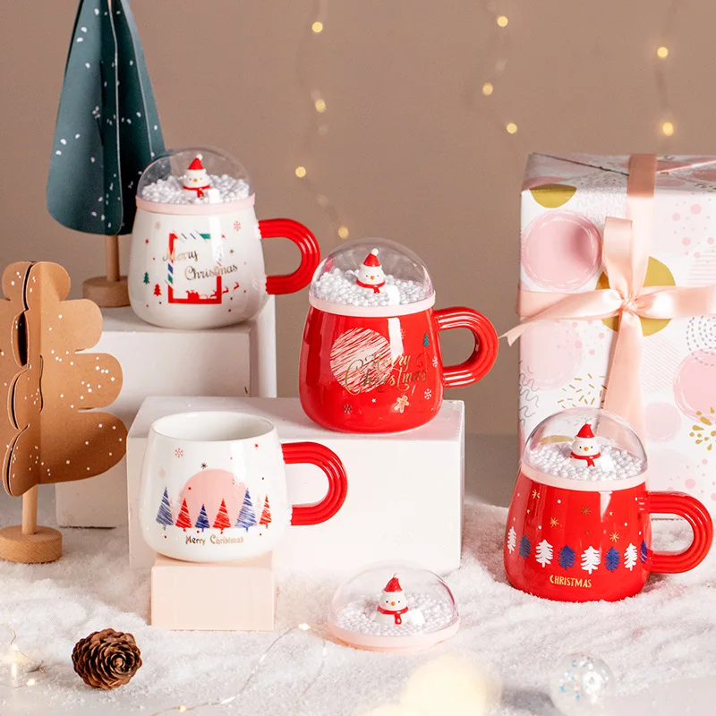 

Chistmas Holiday Mug Tea Cup Coffe Cup With Snow Glob Lid - 360ml