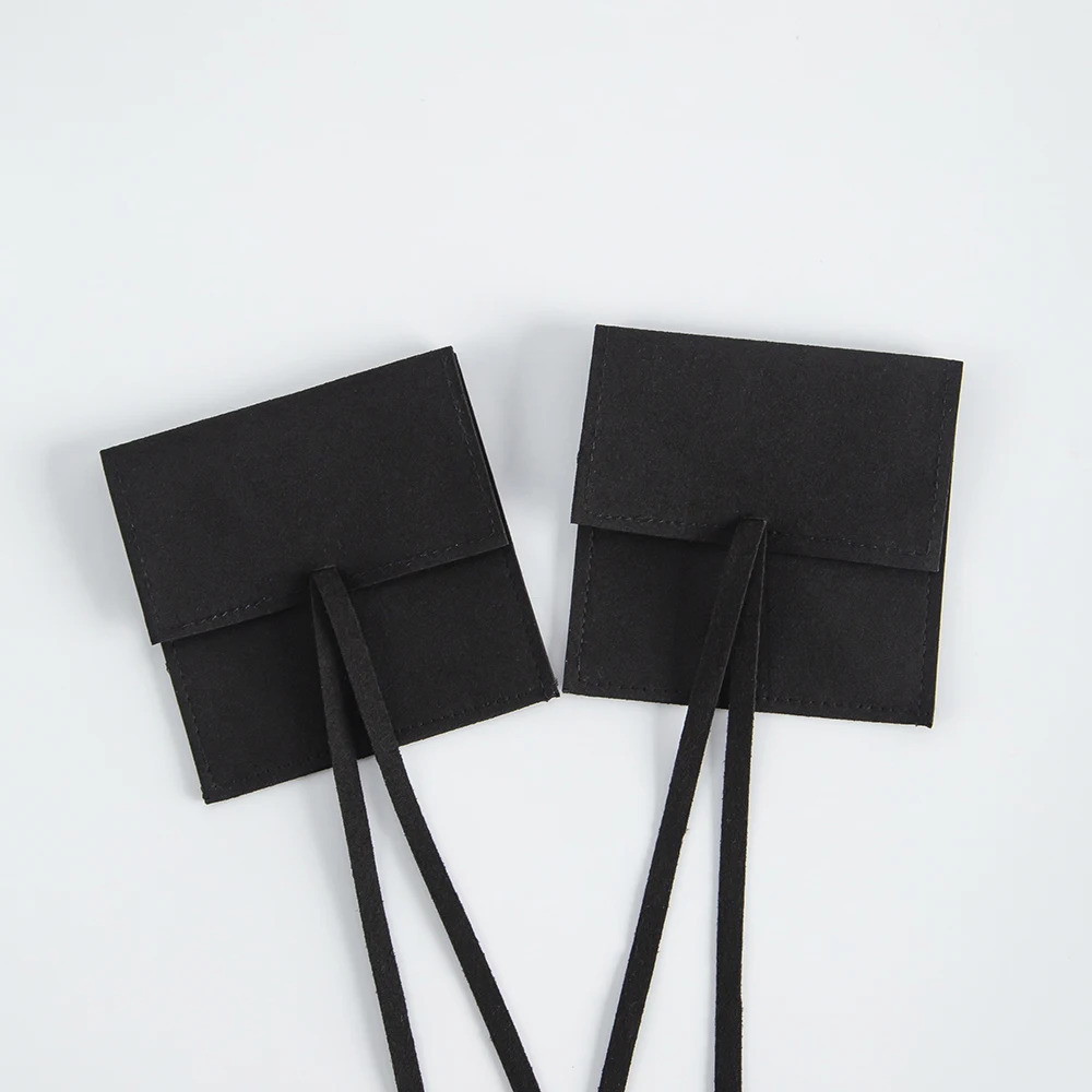 

100Pcs Microfiber Jewelry Pouch 8 x 8cm Jewelry Packaging Pouches Luxury Small Gift Bags Bow Tie Suede Bag for Bracelet Necklace