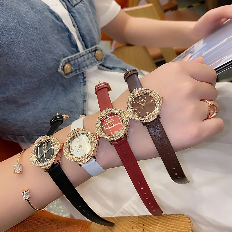 

Женские кварцевые часы, роскошные модные наручные часы с цветочным рисунком из розового золота, с инкрустацией циферблатом, женские часы, н...