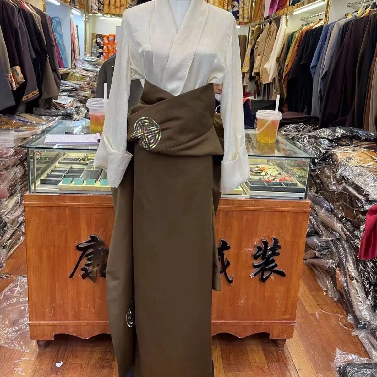 2024 новая тибетская женская юбка для этнических танцев с вышивкой Kangba Guozhuang