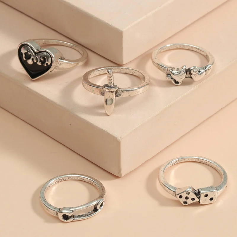 

Simple 5 Pieces Set Necklace for Women Girl Classic Bride Ring Jewelry