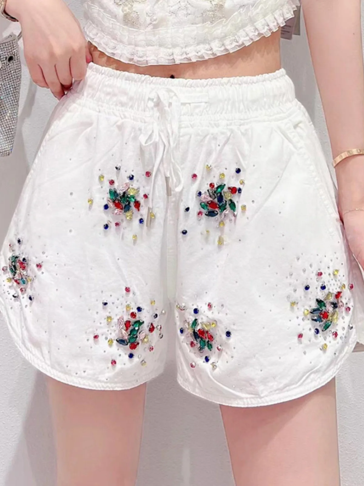 Heavy Industry Colorful Crystals Denim Shorts Women Spring Summer New Sweet Elastic Waist Blue Jeans Shorts Female Short Pants