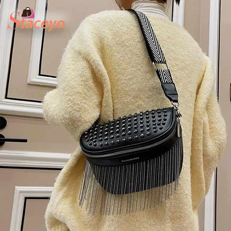 Luxury Woman Chest Bag Fashion Tassel Leather Large Capacity Crossbody Chest Bag Women Waist Bag Casual Rivet Desing Travel Pack