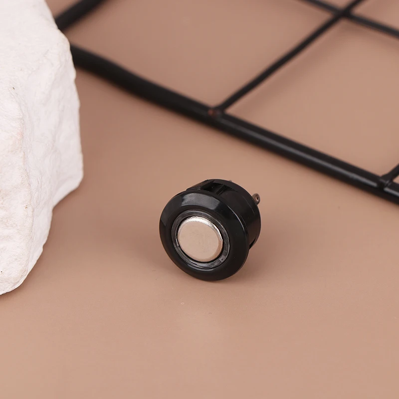 Сенсорный переключатель сенсорный индукционный с регулируемой яркостью