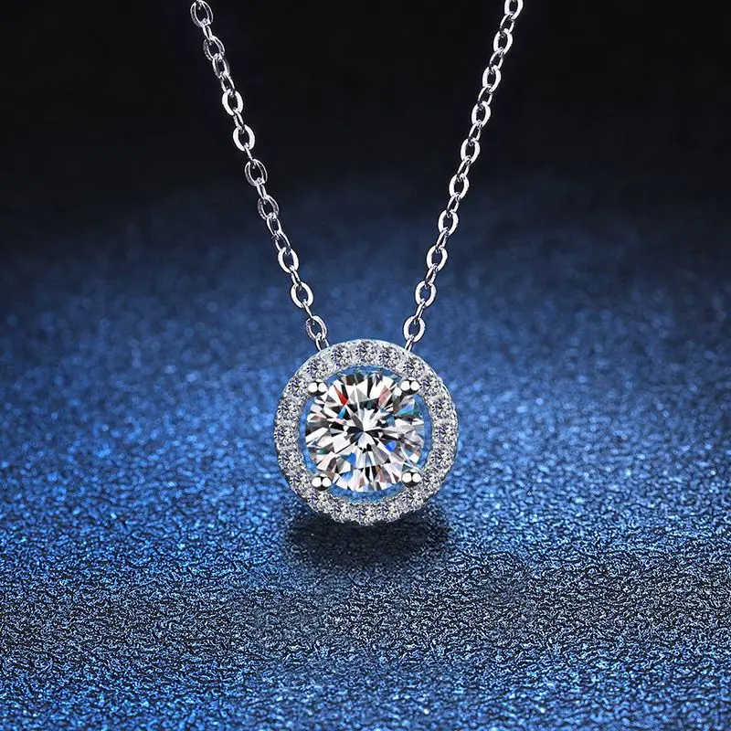

Moissanite Necklace 925 Silver Pendant Plated Pt950 Classic Seiko Round Clavicle Chain Bride's Wedding Banquet Dress Accessories