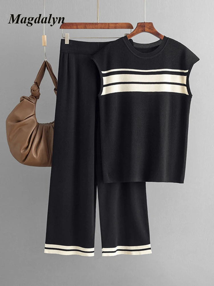 Женский вязаный костюм Magdalyn из вискозы