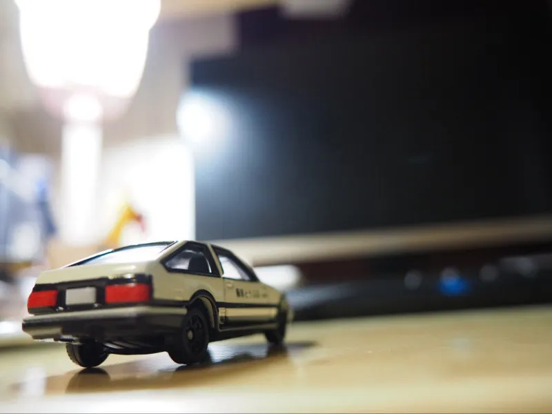 Фото Коллекционная модель автомобиля Takara Tomy Tomica Premium 486466 Initial D Toyota AE86 Trueno, масштаб 1/64, литая из сплава №3