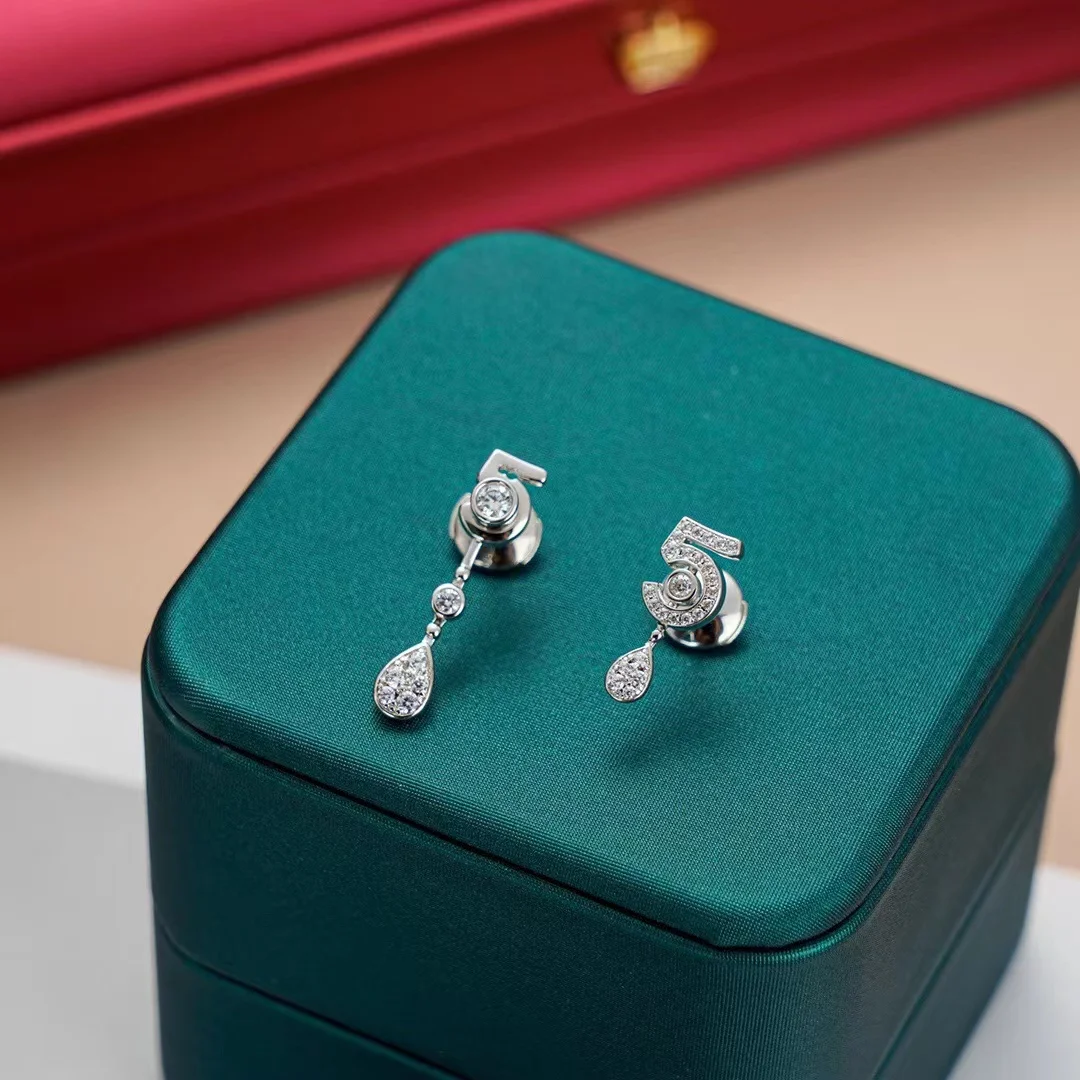 

Elegant Sterling Silver Synthetic Diamond Earring Women Bijoux