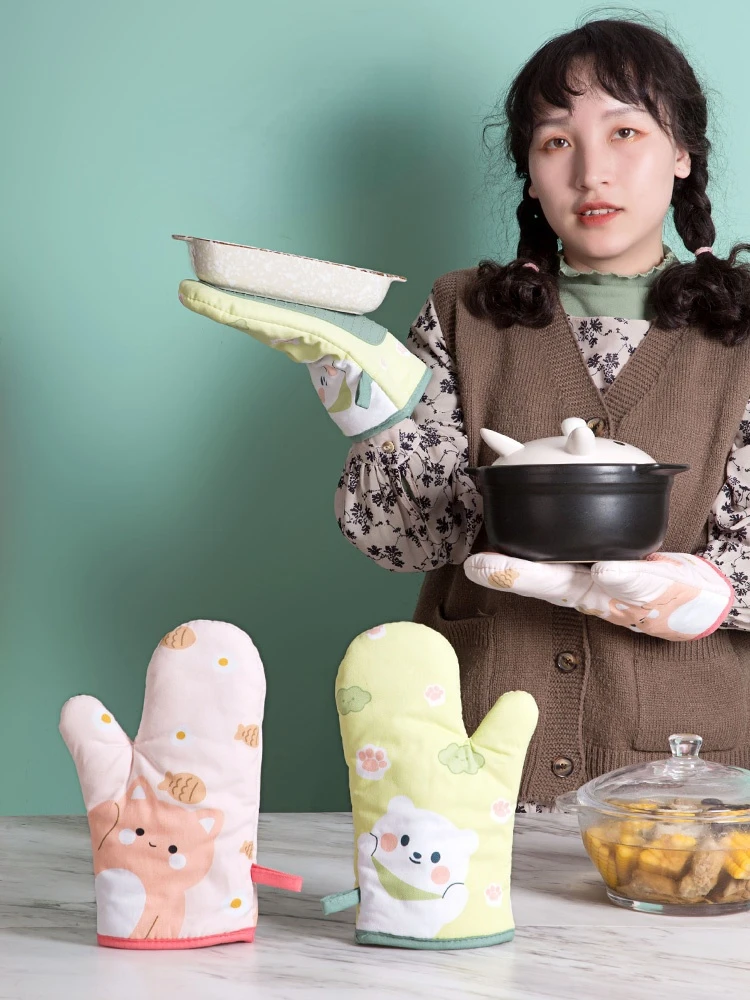 

Симпатичные Силиконовые термоизоляционные перчатки, кухонные перчатки для выпечки, устойчивые к высоким температурам, перчатки для микров...