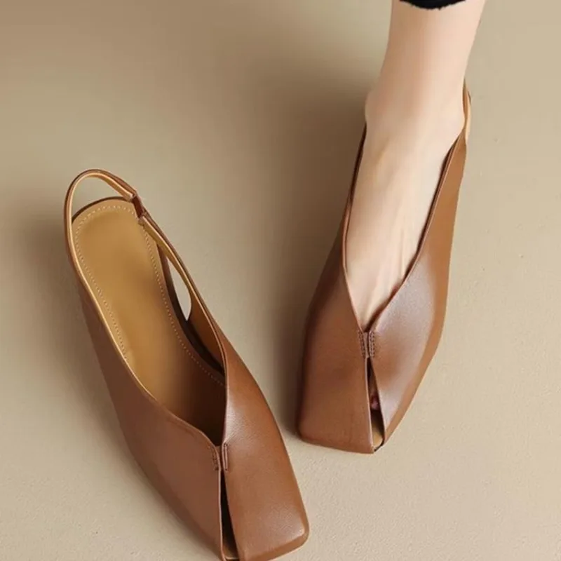 

Sandals Women's Spring and Summer New Block Heel Square Toe Shallow Single Shoes Women's Soft Leather Vintage Mid-heel Shoes