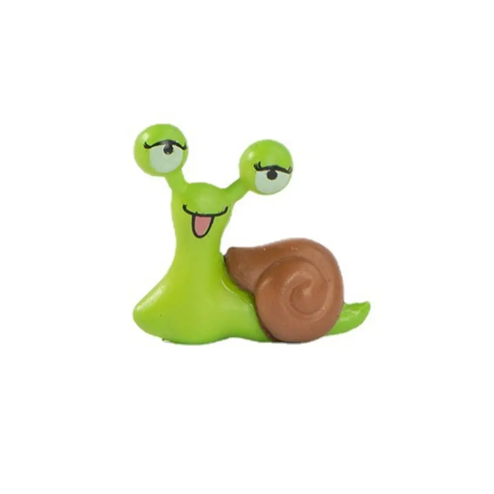 

Миниатюрная фигурка улитка из пластика PERNEAKY