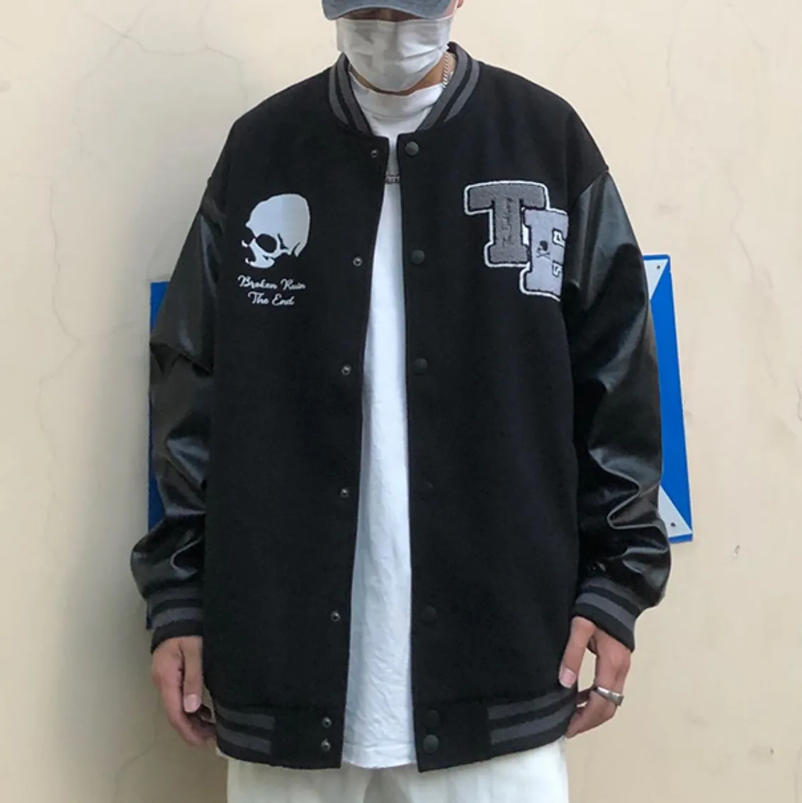 Куртка-бомбер мужская с вышивкой черепа на осень/зиму | Мужская одежда