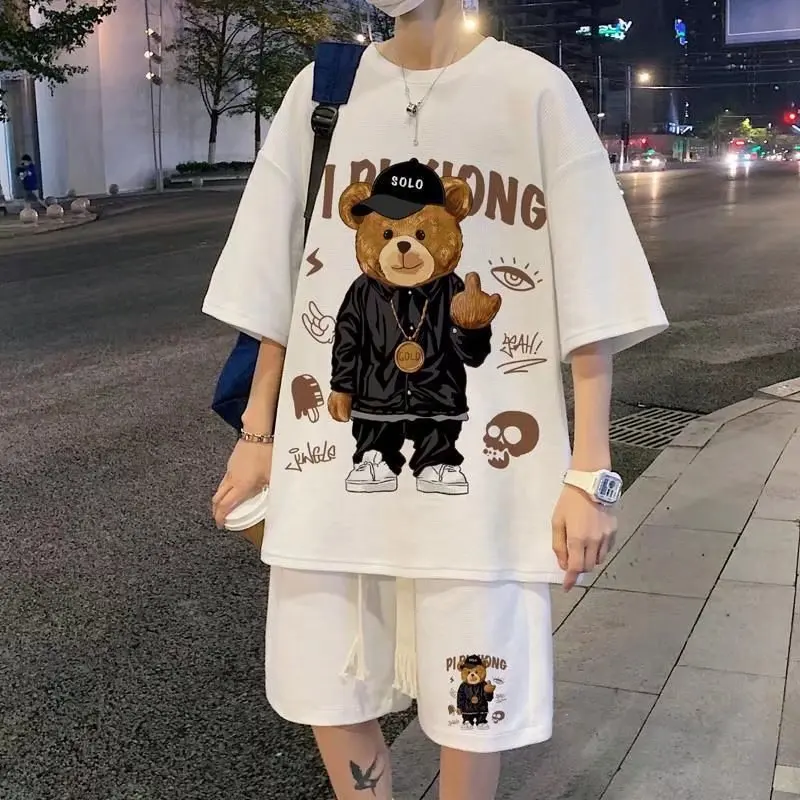 

Костюм мужской короткий в стиле хип-хоп, модная уличная одежда в Корейском стиле, Повседневная футболка с забавным медведем и шорты, комплект из 2 предметов, летняя спортивная одежда